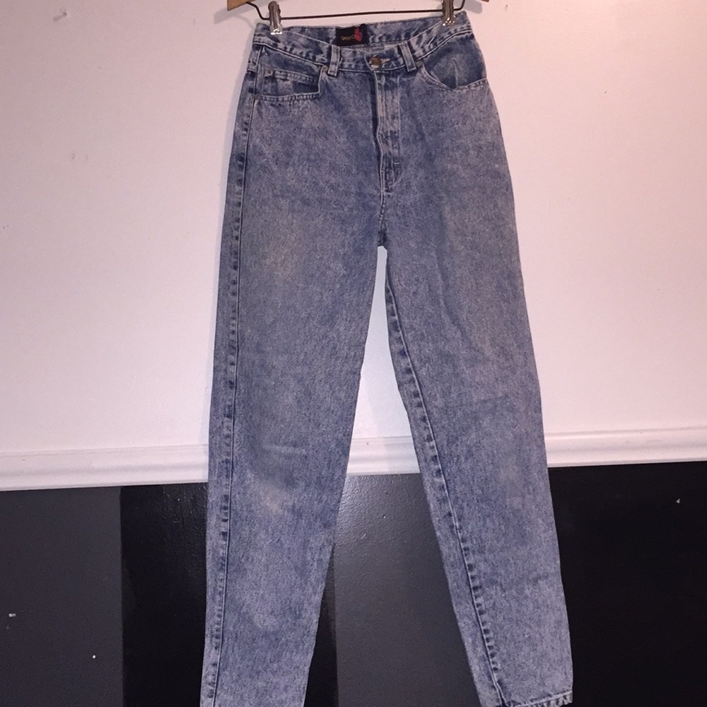 VINTAGE ACID WASHED SASSON MOM JEANS
